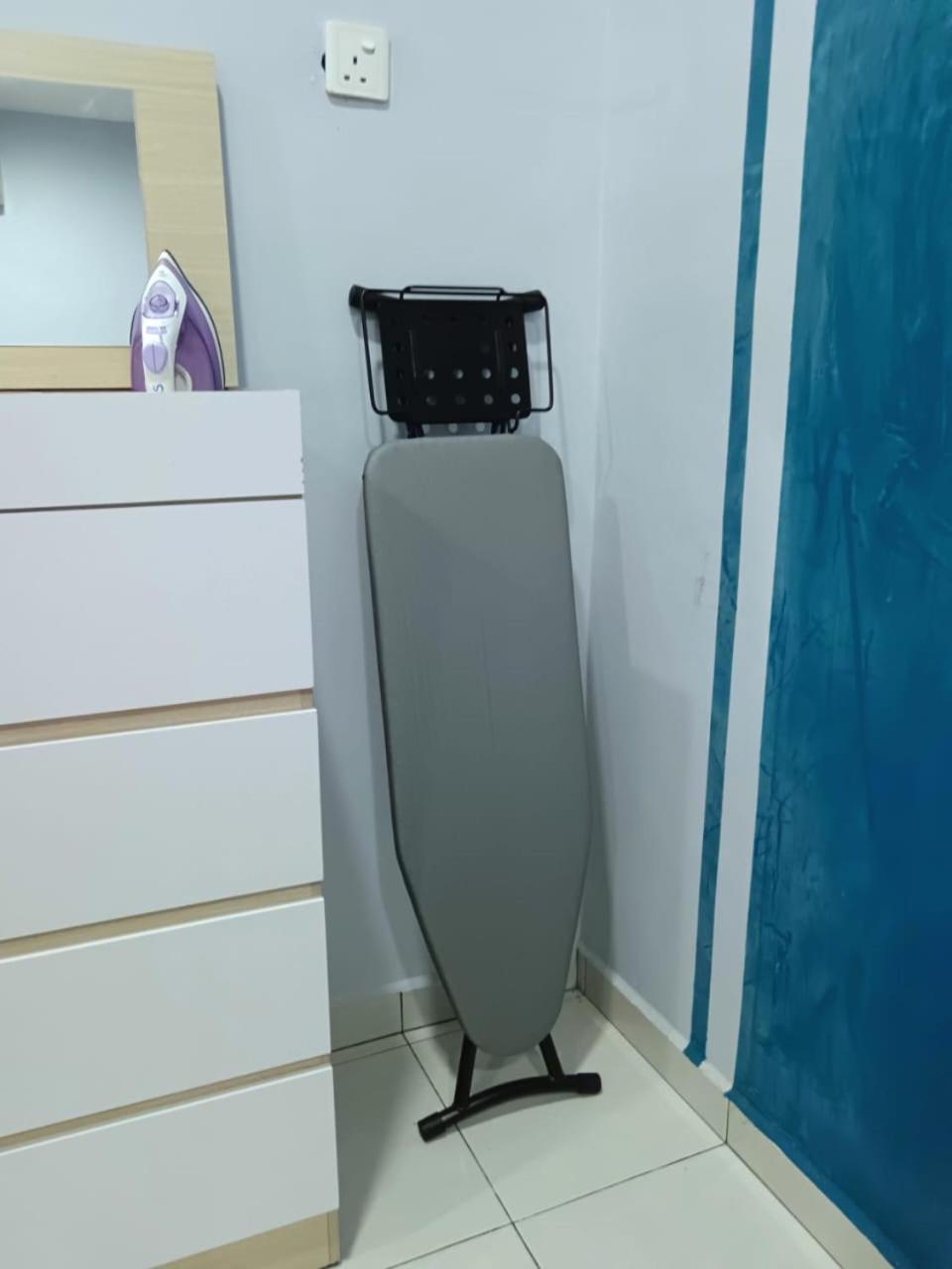 Ebnur Homestay Арау Екстериор снимка